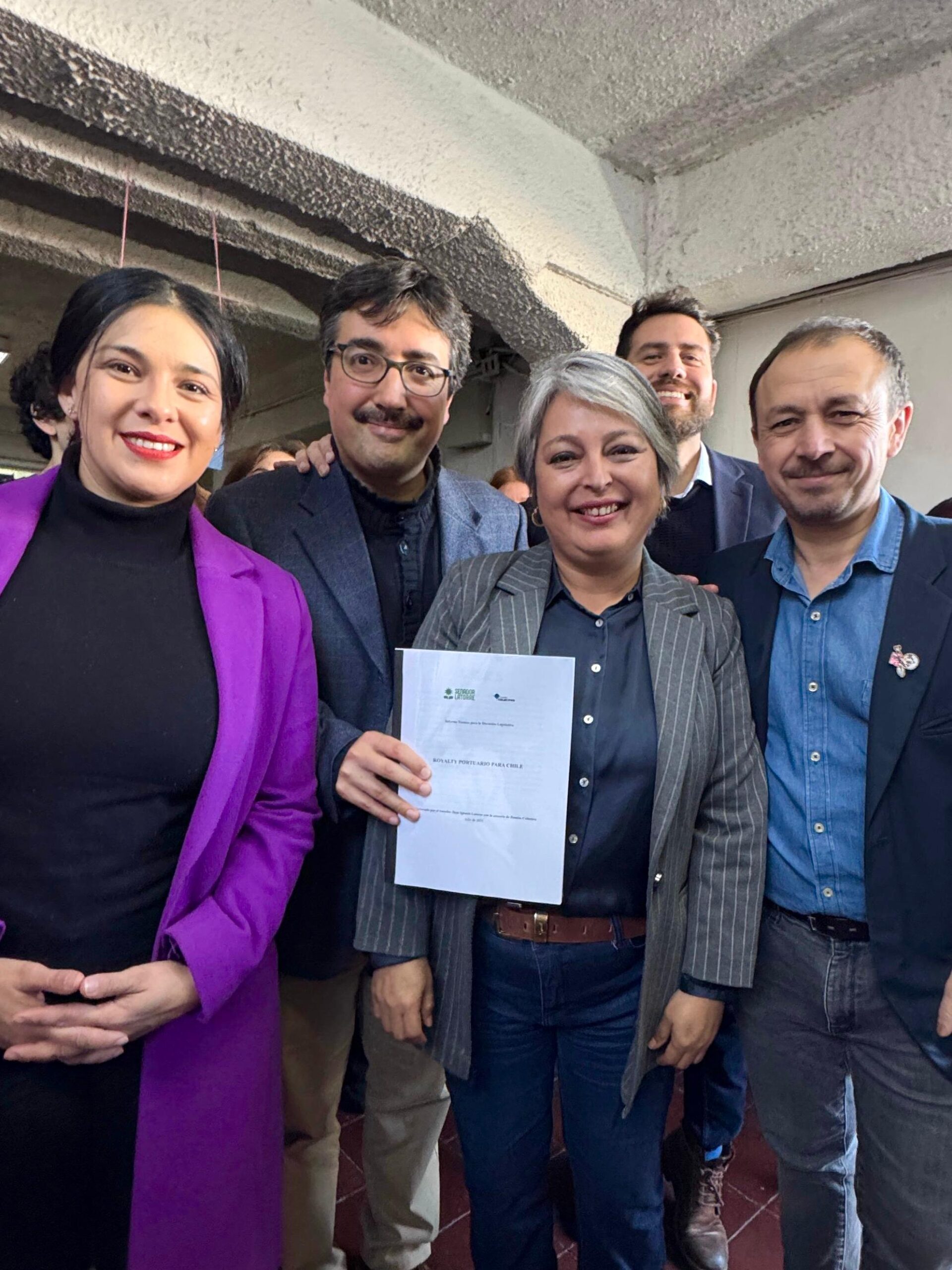 senador latorre y jeannette jara